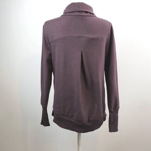 Apana Women's fleece lined turtleneck top - Picture 6 of 7